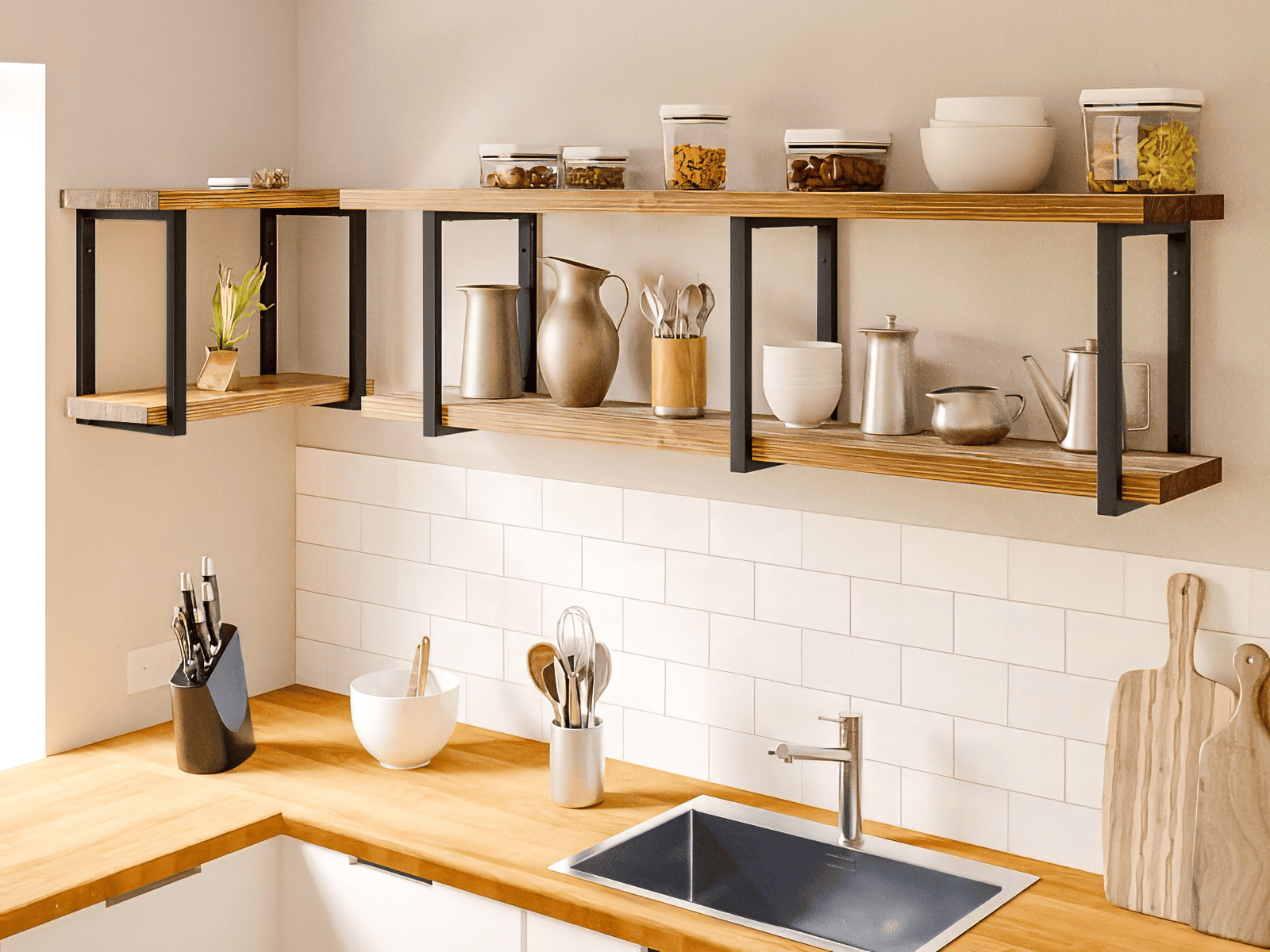 Suporte para prateleiras de carga pesada KRONBERG - 5 tamanhos - 2 cores